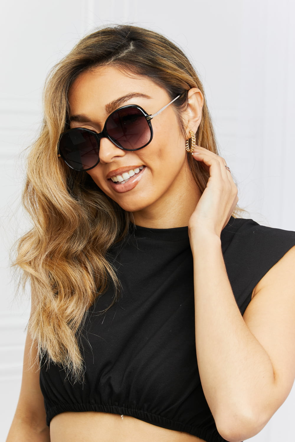 Metal-Plastic Hybrid Full Rim Sunglasses sunglasses Luxurious Weddings
