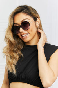 Metal-Plastic Hybrid Full Rim Sunglasses sunglasses Luxurious Weddings
