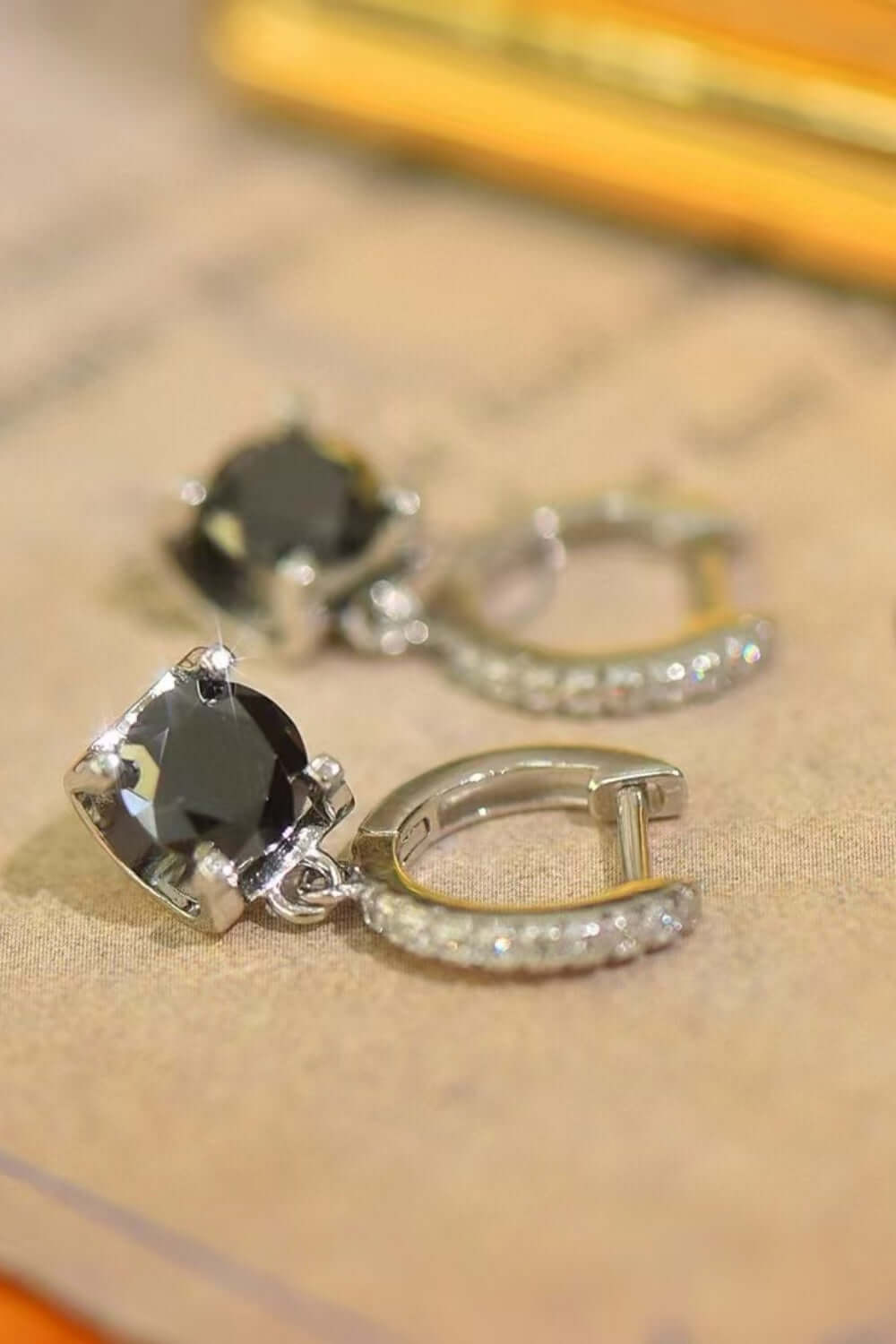 2 Carat Moissanite 925 Sterling Silver Drop Earrings rings Luxurious Weddings