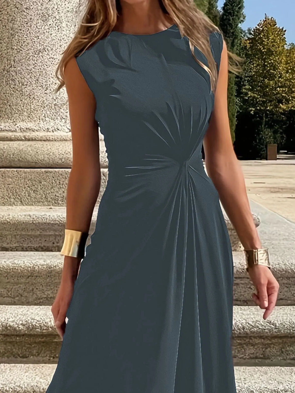 Round Neck Sleeveless Maxi Dress Maxi dress Luxurious Weddings