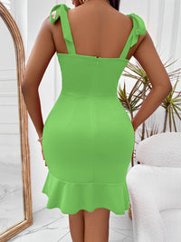 Tie-Shoulder Sweetheart Neck Ruffled Dress Midi dresses Luxurious Weddings