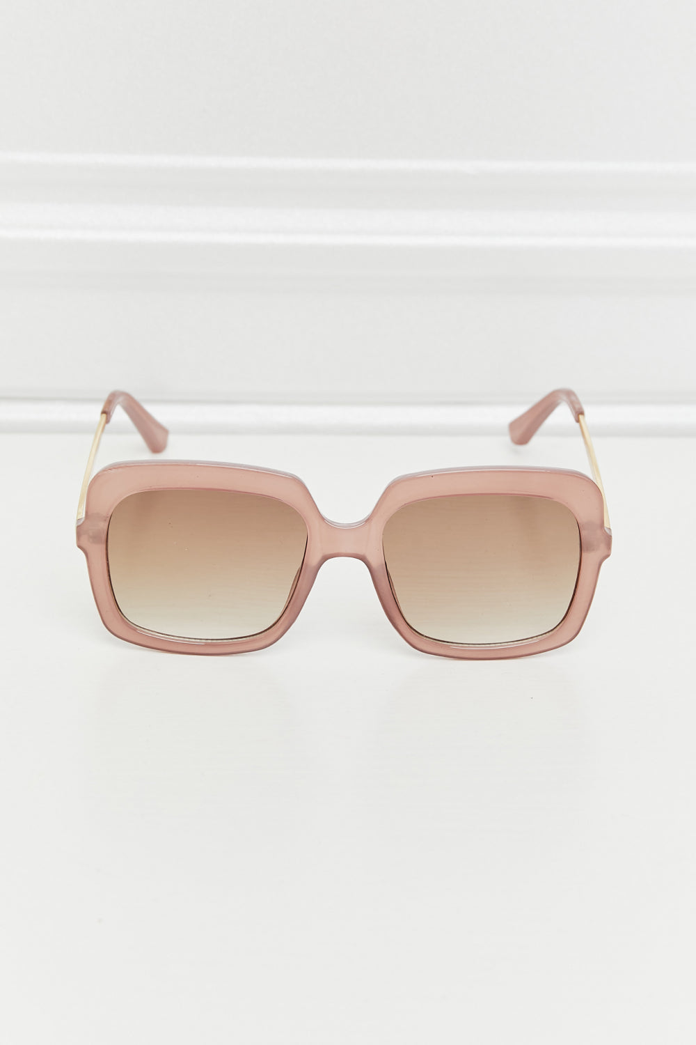 Square Metal-Plastic Hybrid Temple Sunglasses sunglasses Luxurious Weddings