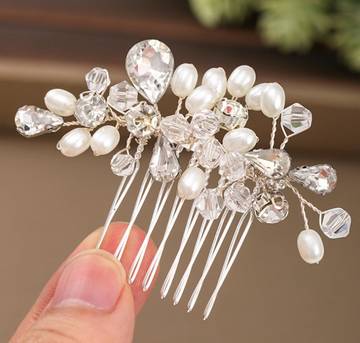 Simple wedding jewelry crystal pearl handmade crystal hair comb Luxurious Weddings