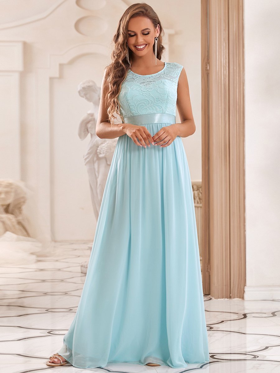 Lace Bridesmaid Dresses | Luxurious Weddings NZ Bridesmaid Dresses Luxurious Weddings