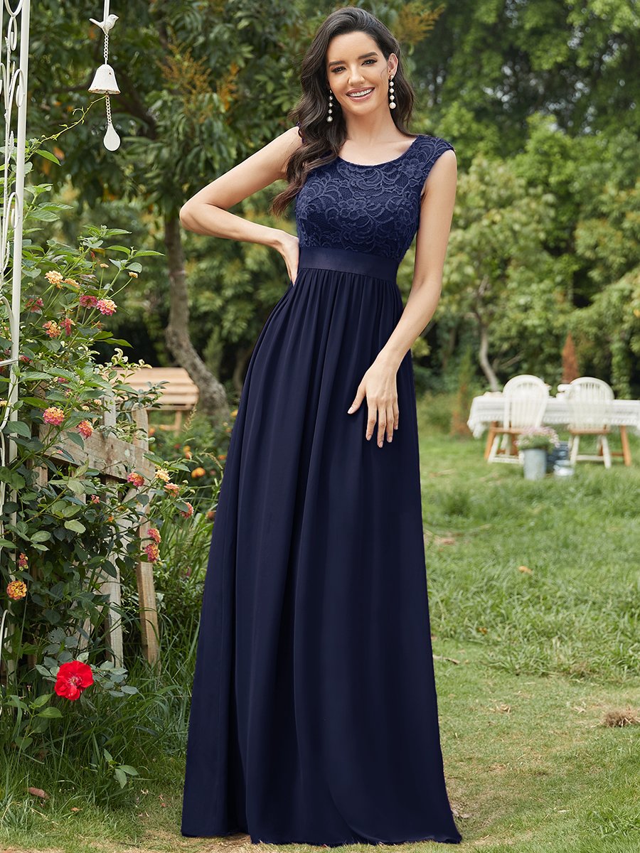 Lace Bridesmaid Dresses | Luxurious Weddings NZ Bridesmaid Dresses Luxurious Weddings