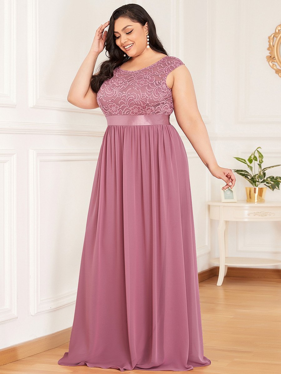 Lace Bridesmaid Dresses | Luxurious Weddings NZ Bridesmaid Dresses Luxurious Weddings