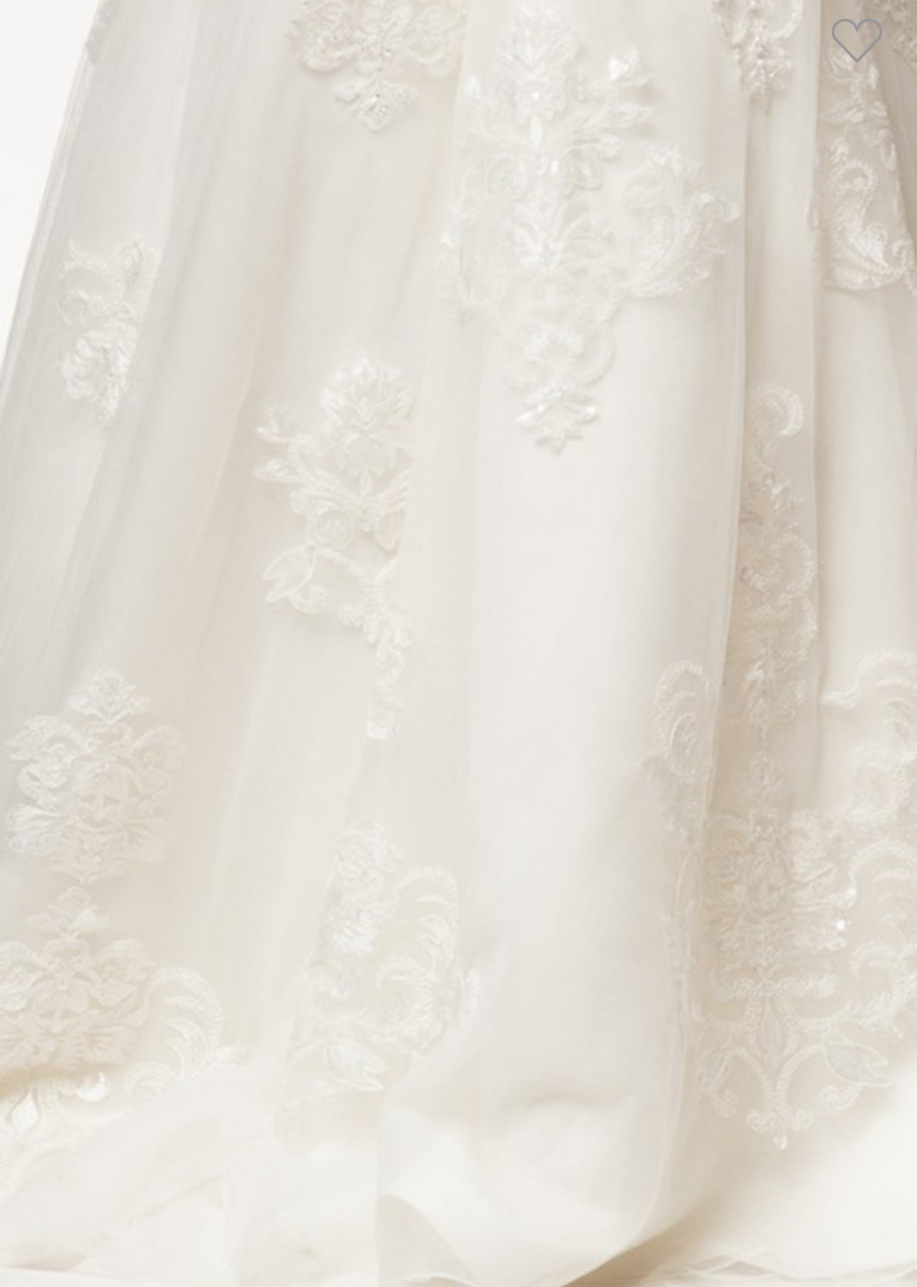 Sleeveless Scoop Neck Bridal gown Luxurious Weddings