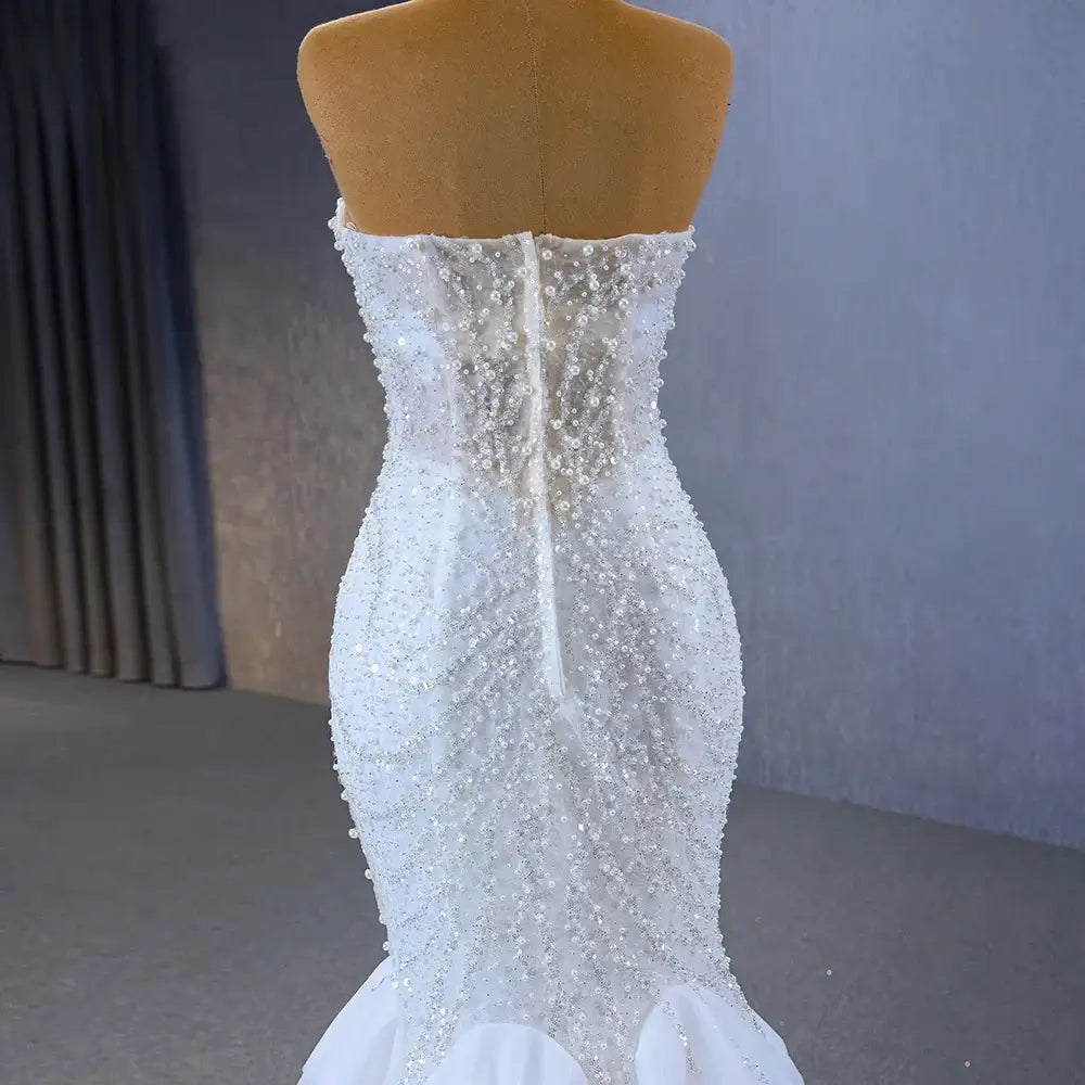 Elegant Strapless Lace Mermaid Gown Wedding dress Luxurious Weddings