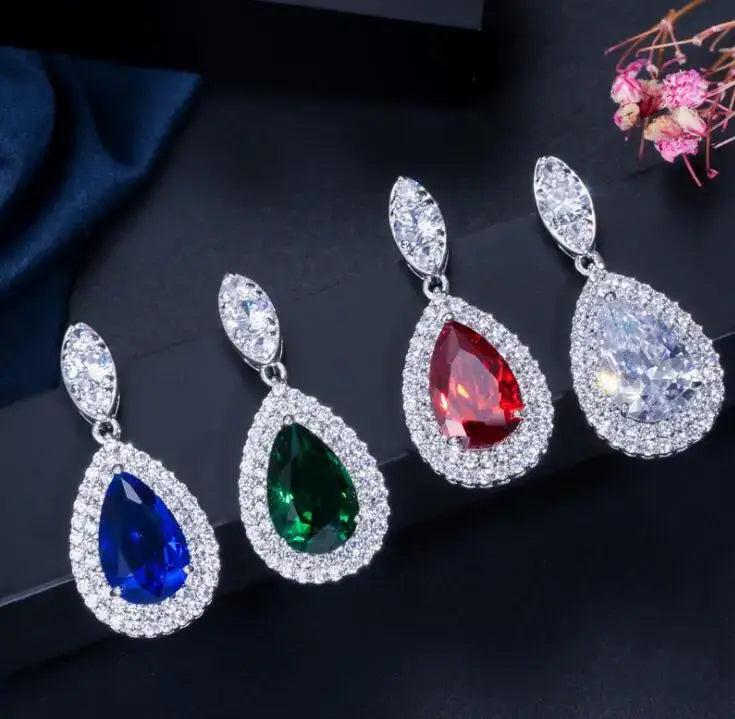 Clear Crystal and Cubic Zircon Necklace and Earrings Jewelry Set Luxurious Weddings