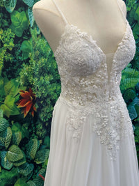 A-Line Chiffon Bridal Gown Wedding dress Luxurious Weddings