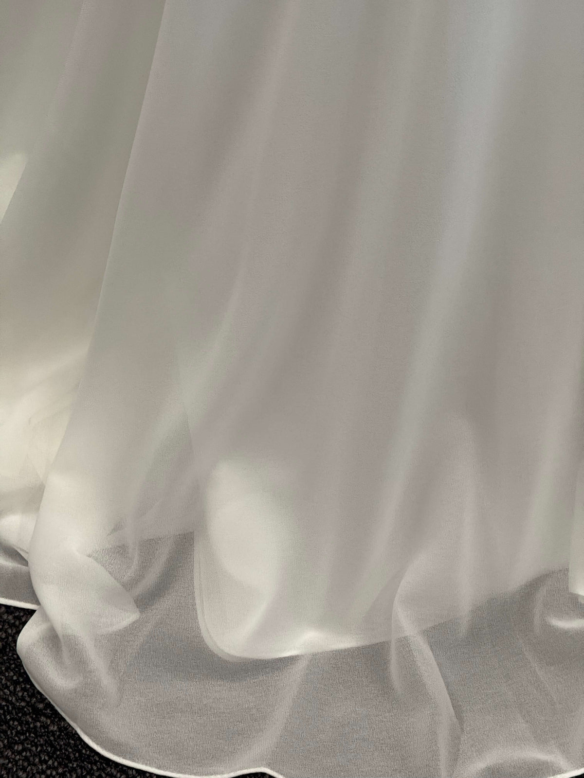 A-Line Chiffon Bridal Gown Wedding dress Luxurious Weddings