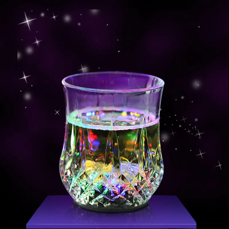 LED Automatic Flashing Cup Multi-color Light Up Mug Wine Beer Glass Whisky Drinking Cup LED Cups Luxurious Weddings