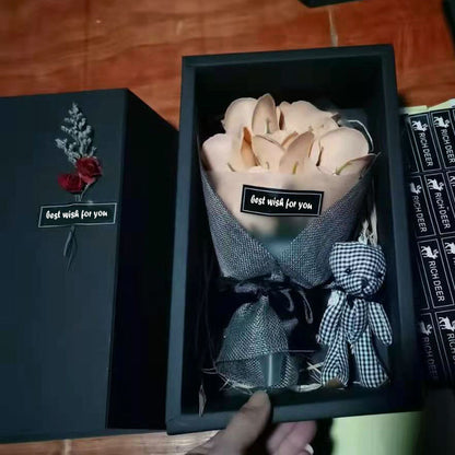 Flower Bear Gift Box Mother's Day 7 Carnation Gift Box Bouquet Luxurious Weddings