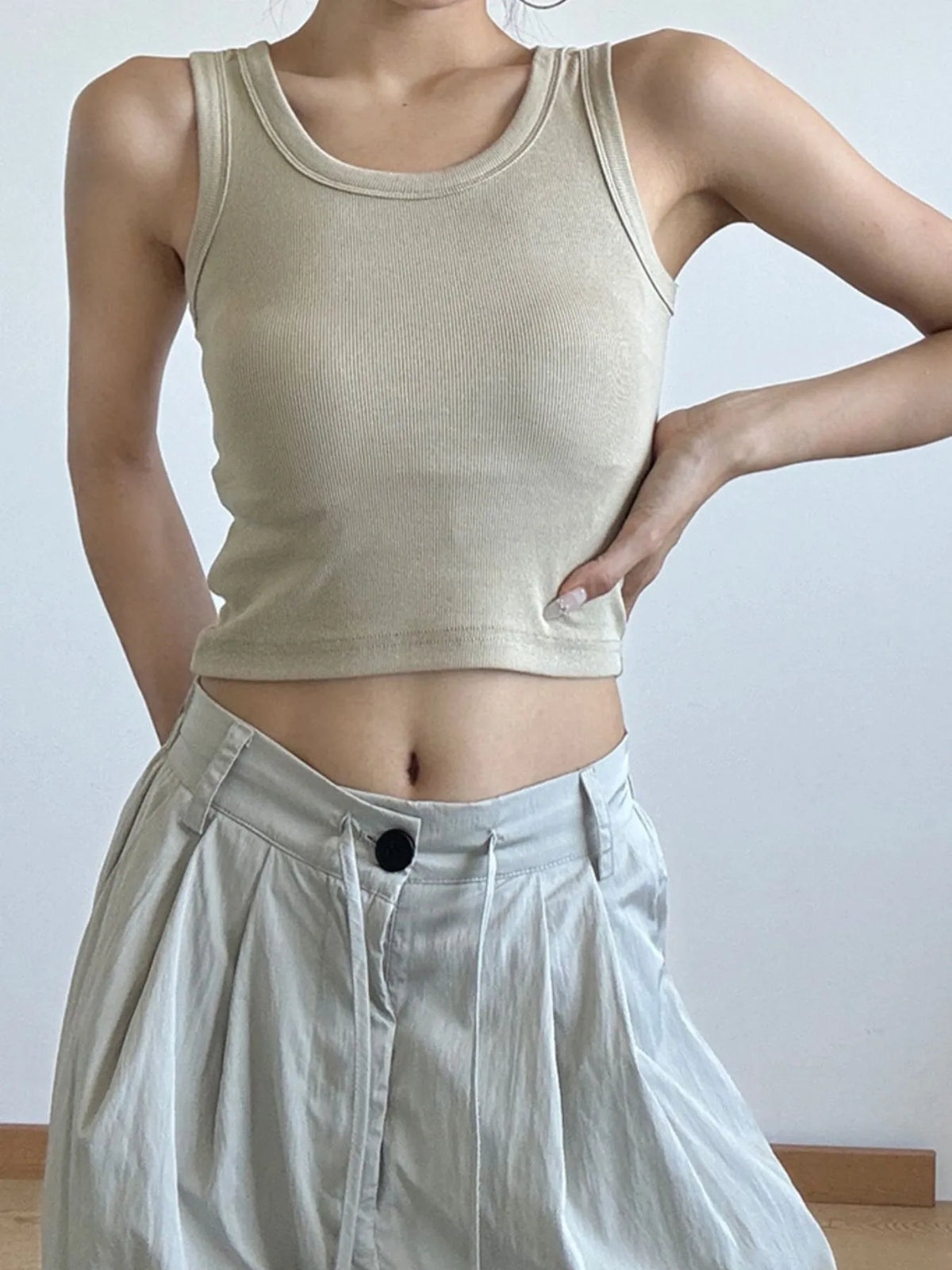 Ribbed Crop Tank Top Women's Tops Luxurious Weddings