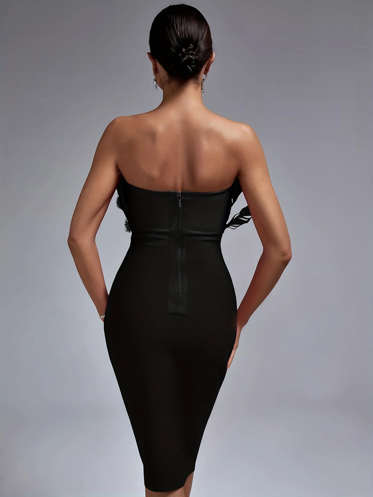Sexy Black Bandage Party Dress with Feather Detail Dresses Luxurious Weddings