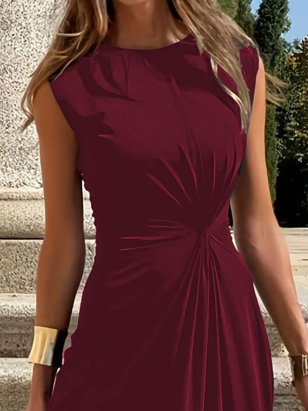 Round Neck Sleeveless Maxi Dress Maxi dress Luxurious Weddings