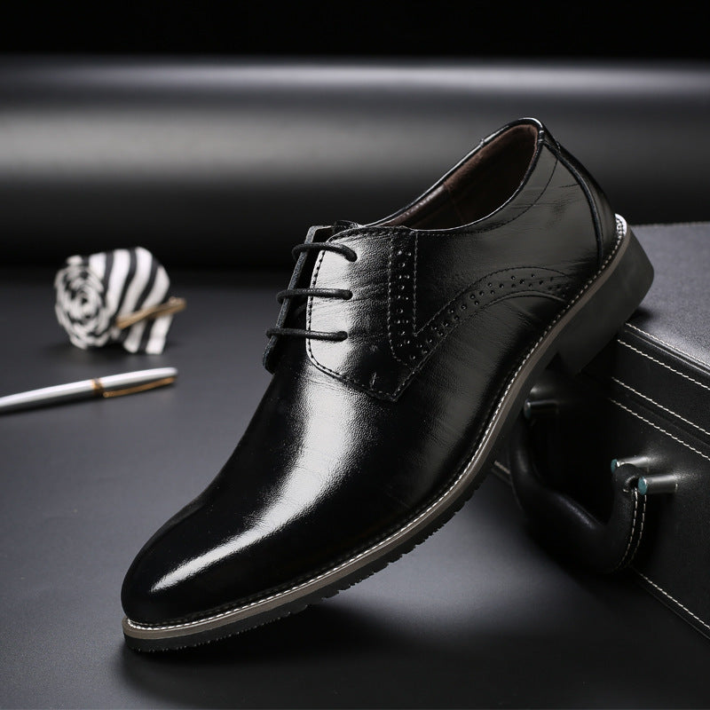 Stylish black formal plus size men's lace up leather shoes, ideal for luxurious weddings and daily use.