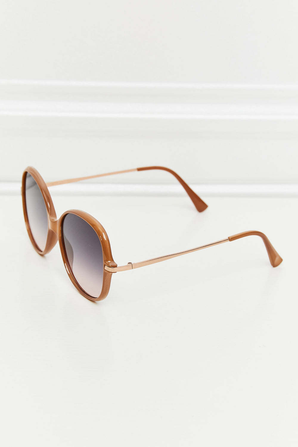 Metal-Plastic Hybrid Full Rim Sunglasses sunglasses Luxurious Weddings