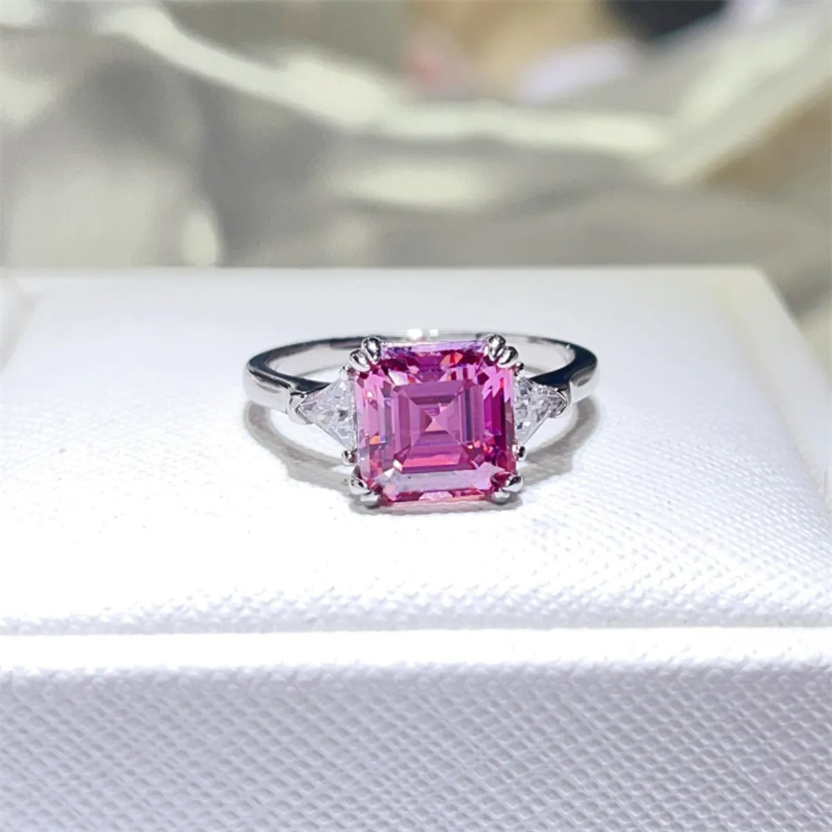 2 Carat Moissanite 925 Sterling Silver Ring ring Luxurious Weddings