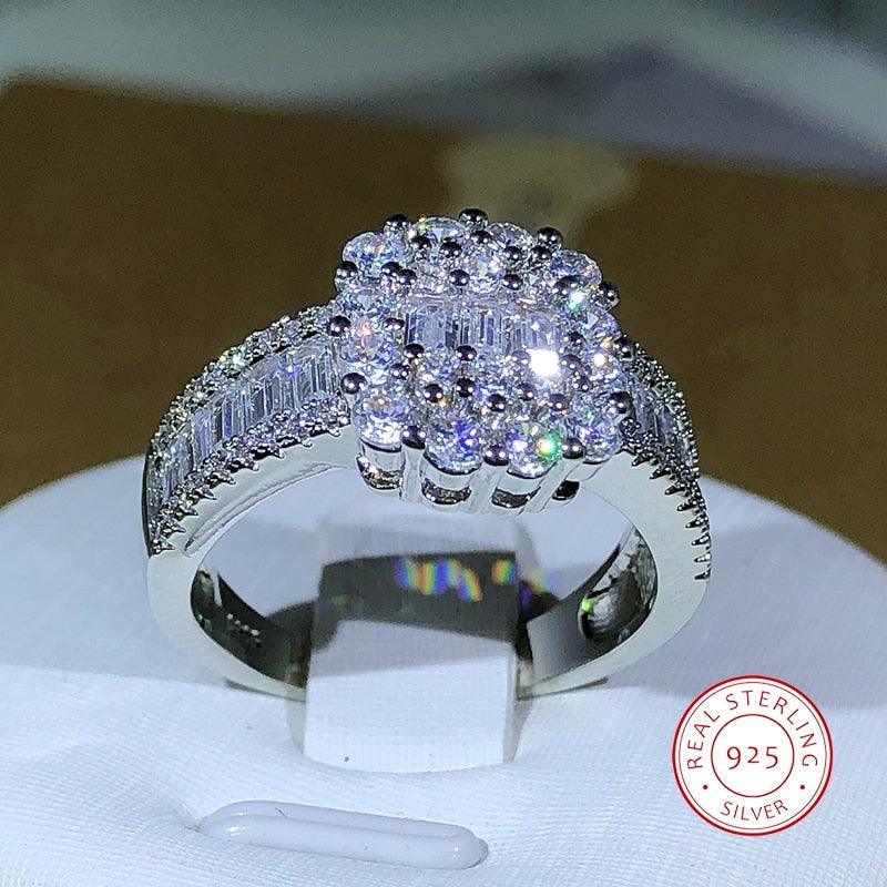 925 Silver High Quality Square White Zircon Ring Jewelry Luxurious Weddings