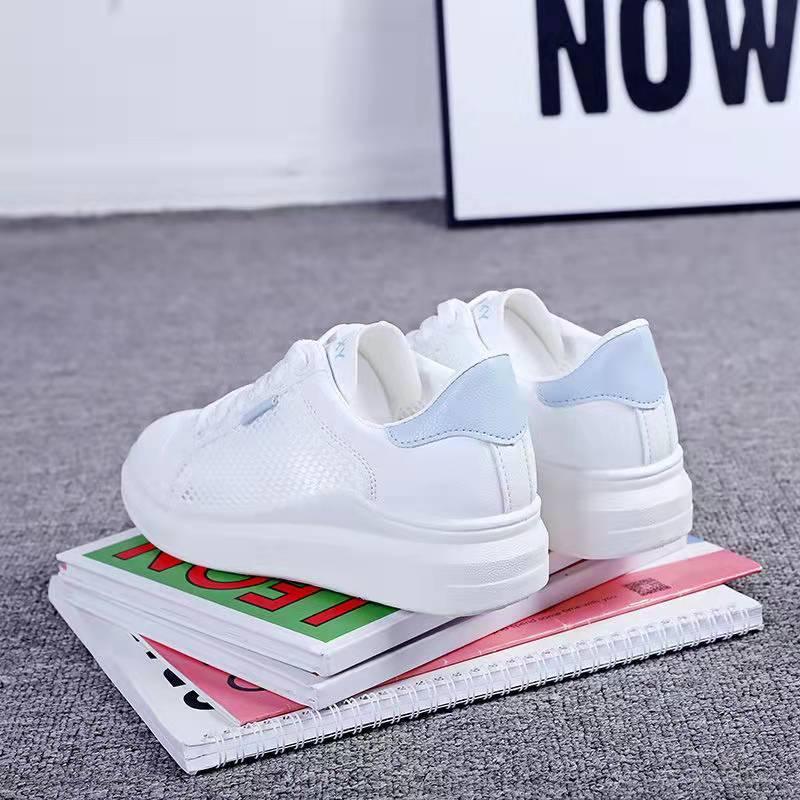 Casual Bride White Chucks Shoes Bridal Shoe Luxurious Weddings